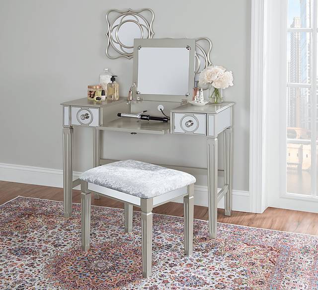 Nayllor Gray Vanity Set - Thumbnail - Image 4