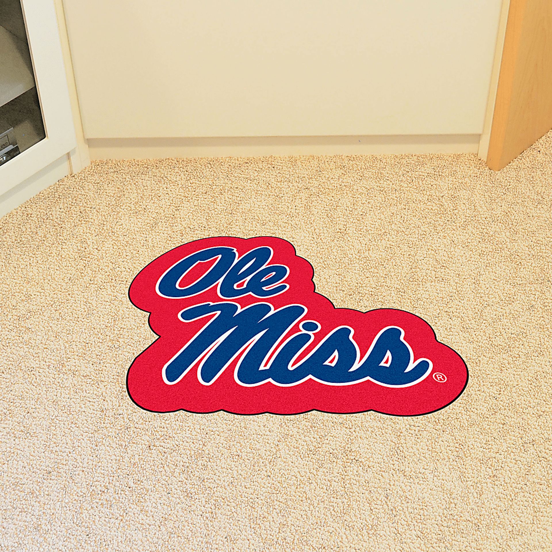 NCAA Football Mascot University of Mississippi 1'6" x 2" Rug - Image 2