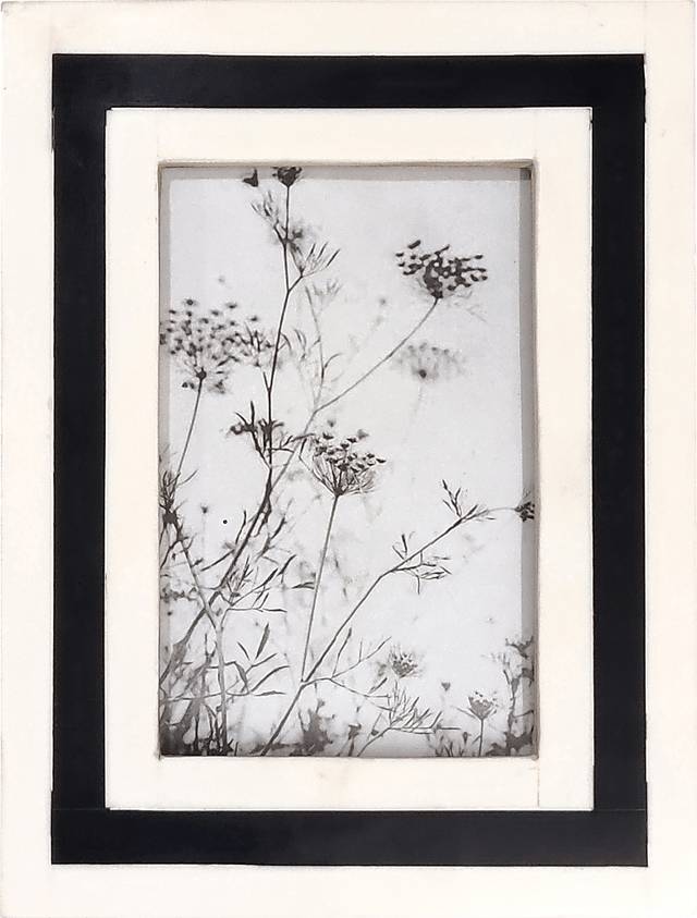 Nealtown Black Photo Frame - Thumbnail - Image 1