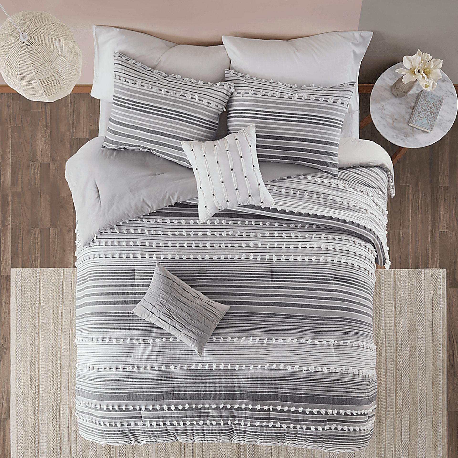 Neha Gray 5 Pc Queen Comforter Set - Image 3