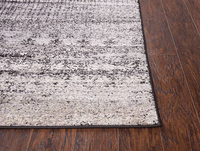 Neleh Blue 5'2 x 7'3 Rug - Thumbnail - Image 2
