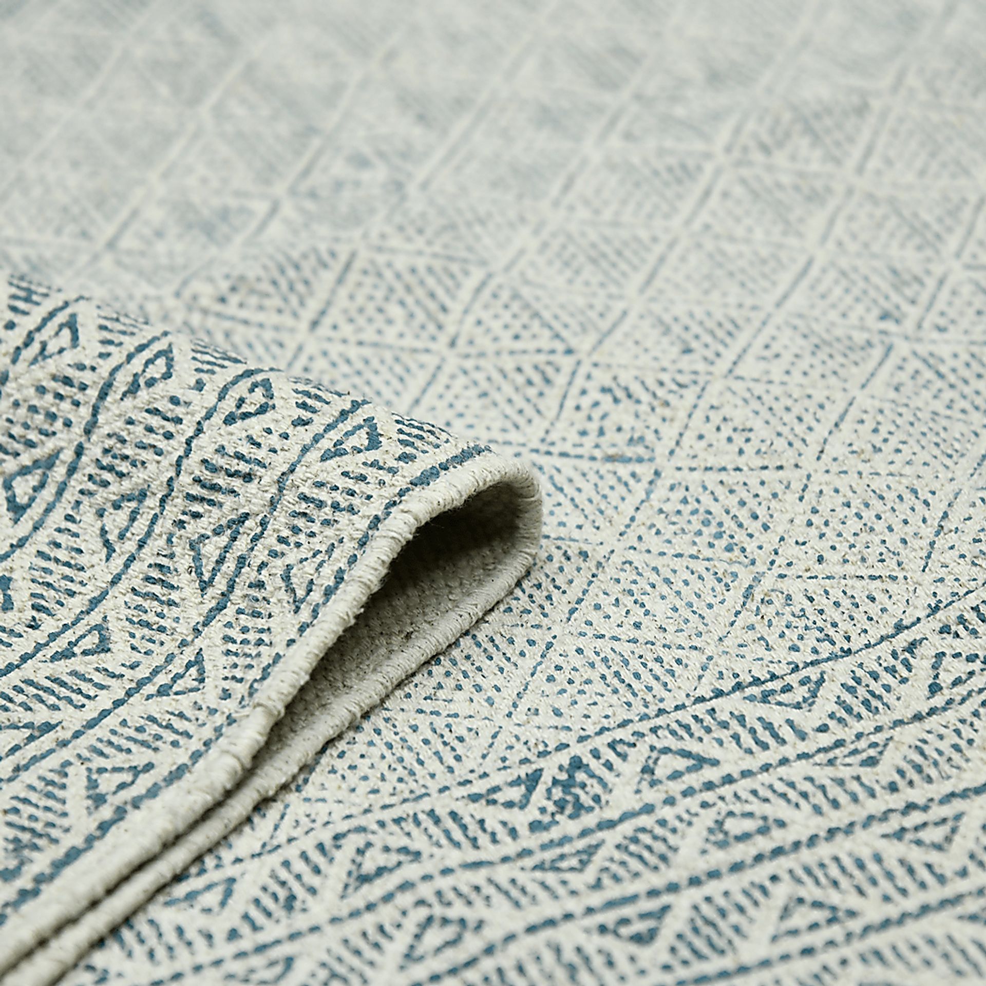 Nelfa Blue 5' x 7'6 Rug - Image 2