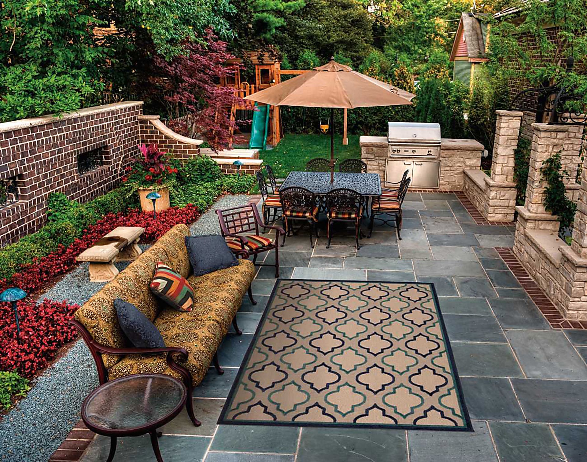 Nelinda Navy 8' x 11' Indoor/Outdoor Rug - Image 3