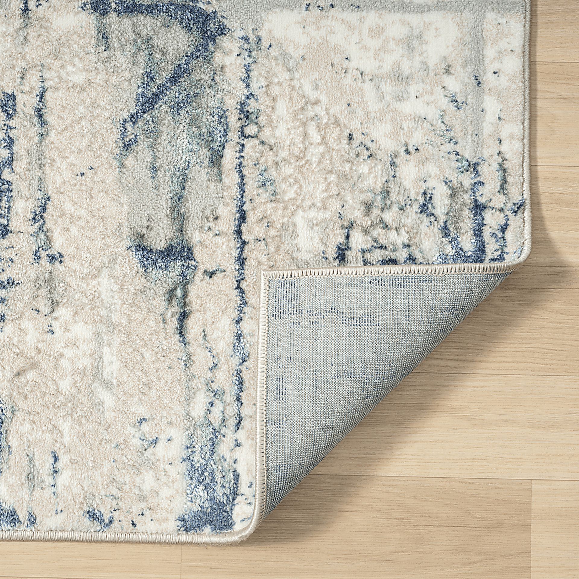 Nelornas Light Gray 5' x 7' Rug - Image 4