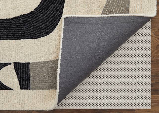 Nerida Ivory/Black 3'6 x 5'6 Rug - Thumbnail - Image 5