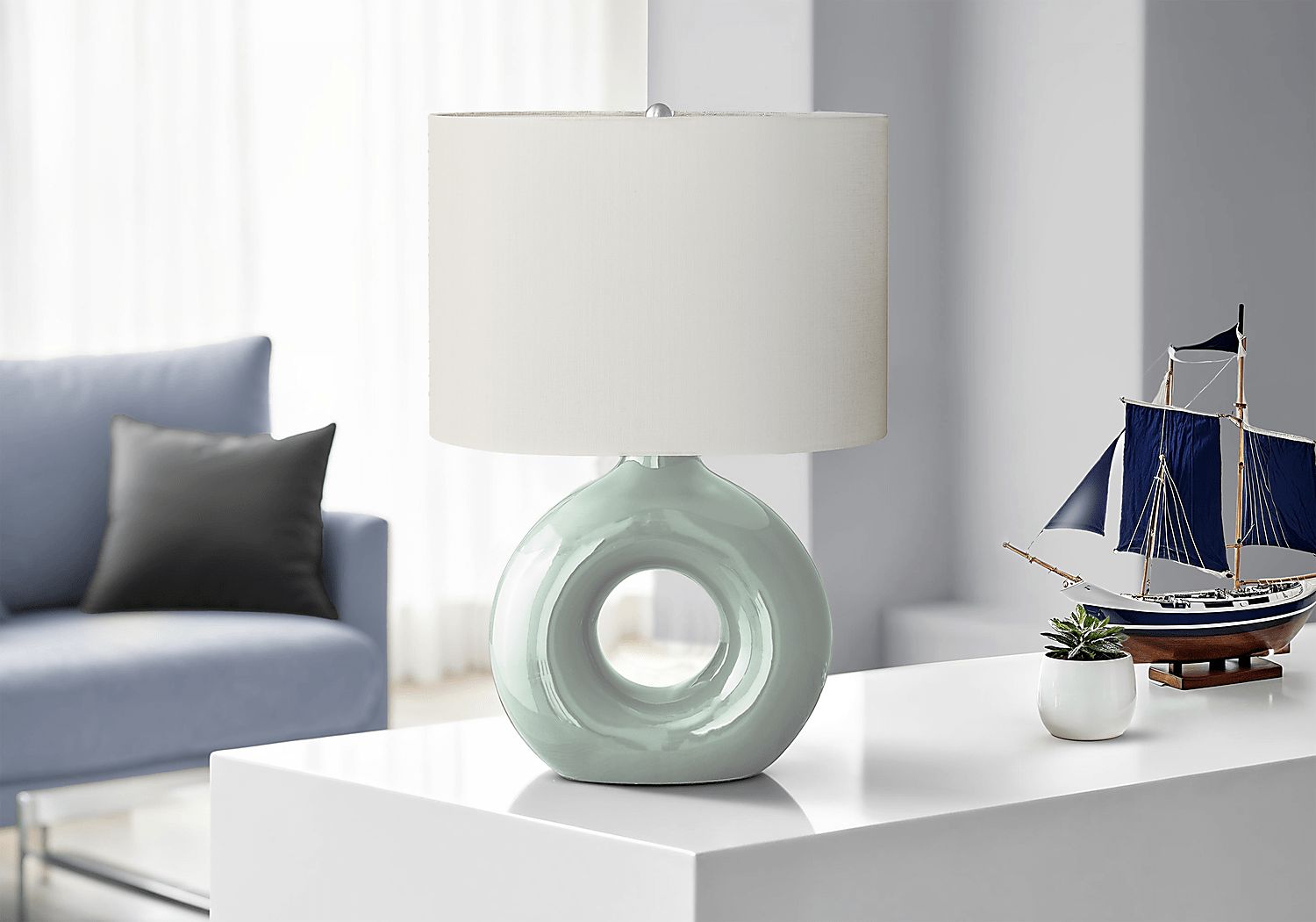 Neveux Shade Green Lamp - Thumbnail 2
