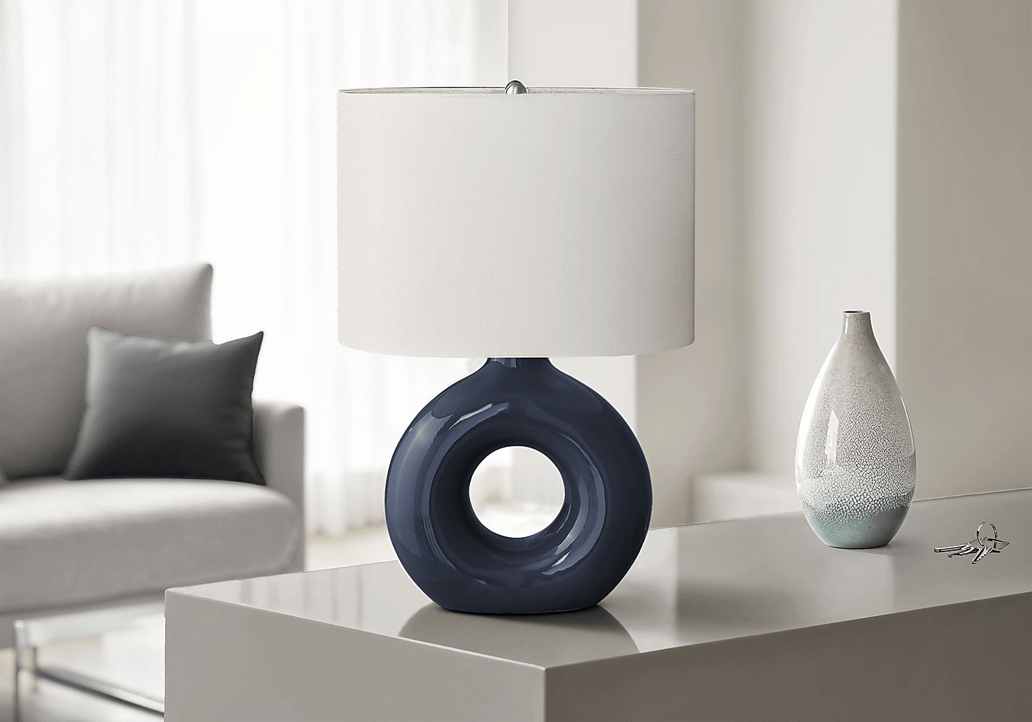 Neveux Shade Navy Lamp - Thumbnail 2