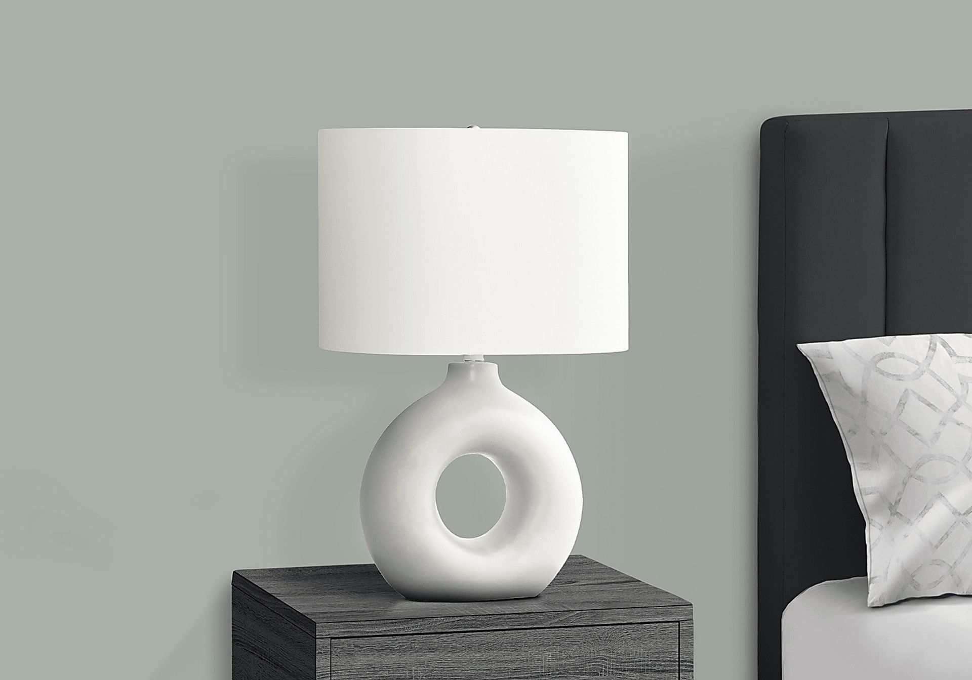 Neveux Shade White Lamp - Image 2