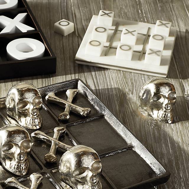 Nevisway White Tic Tac Toe Set - Thumbnail - Image 2