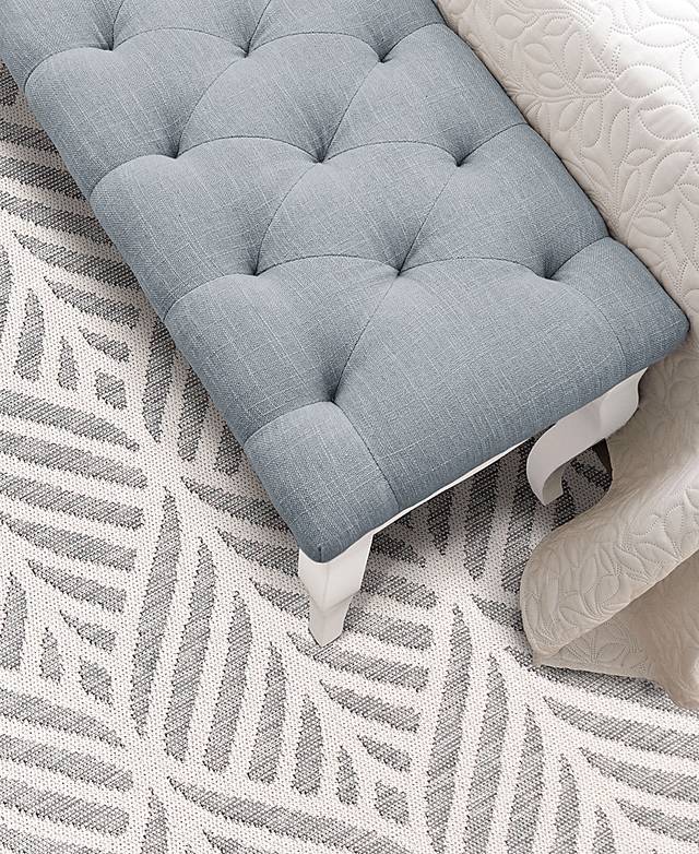 Newbern Blue 5'3 x 7'6 Rug - Thumbnail - Image 3