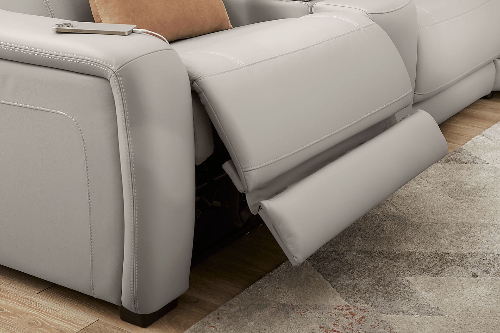 Newport Gray Leather 6 Pc Dual Power Reclining Sectional - Image 8