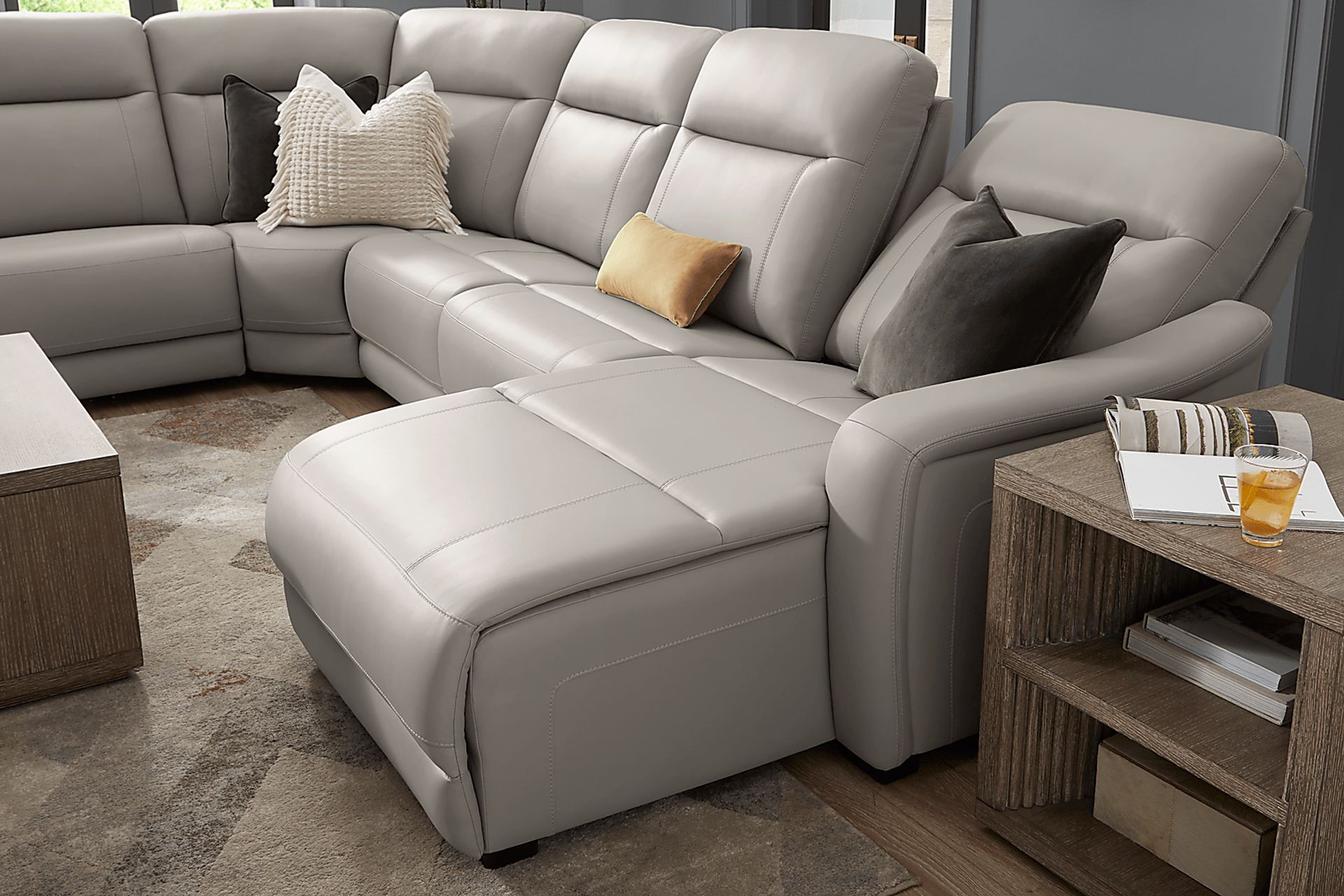 Newport Gray Leather 6 Pc Dual Power Reclining Sectional - Image 15