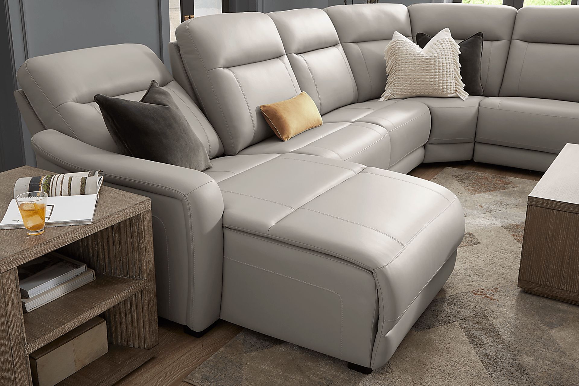 Newport Gray Leather 7 Pc Dual Power Reclining Sectional - Image 16