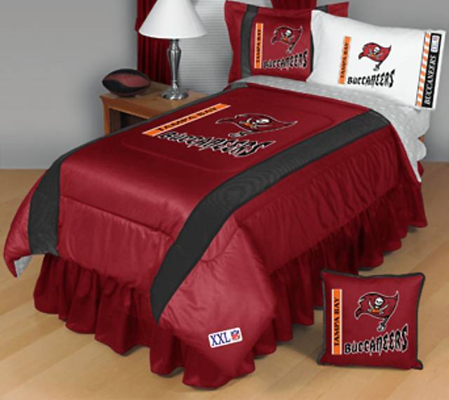 NFL Sidelines Tampa Bay Buccaneers Twin Bed Set - Thumbnail - Image 1
