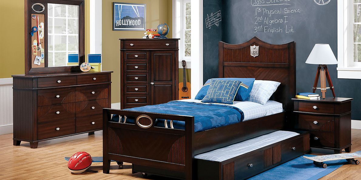 Nfl Playbook Shield 5 Pc Espresso Dark Wood Full Bedroom Set Rooms To Go