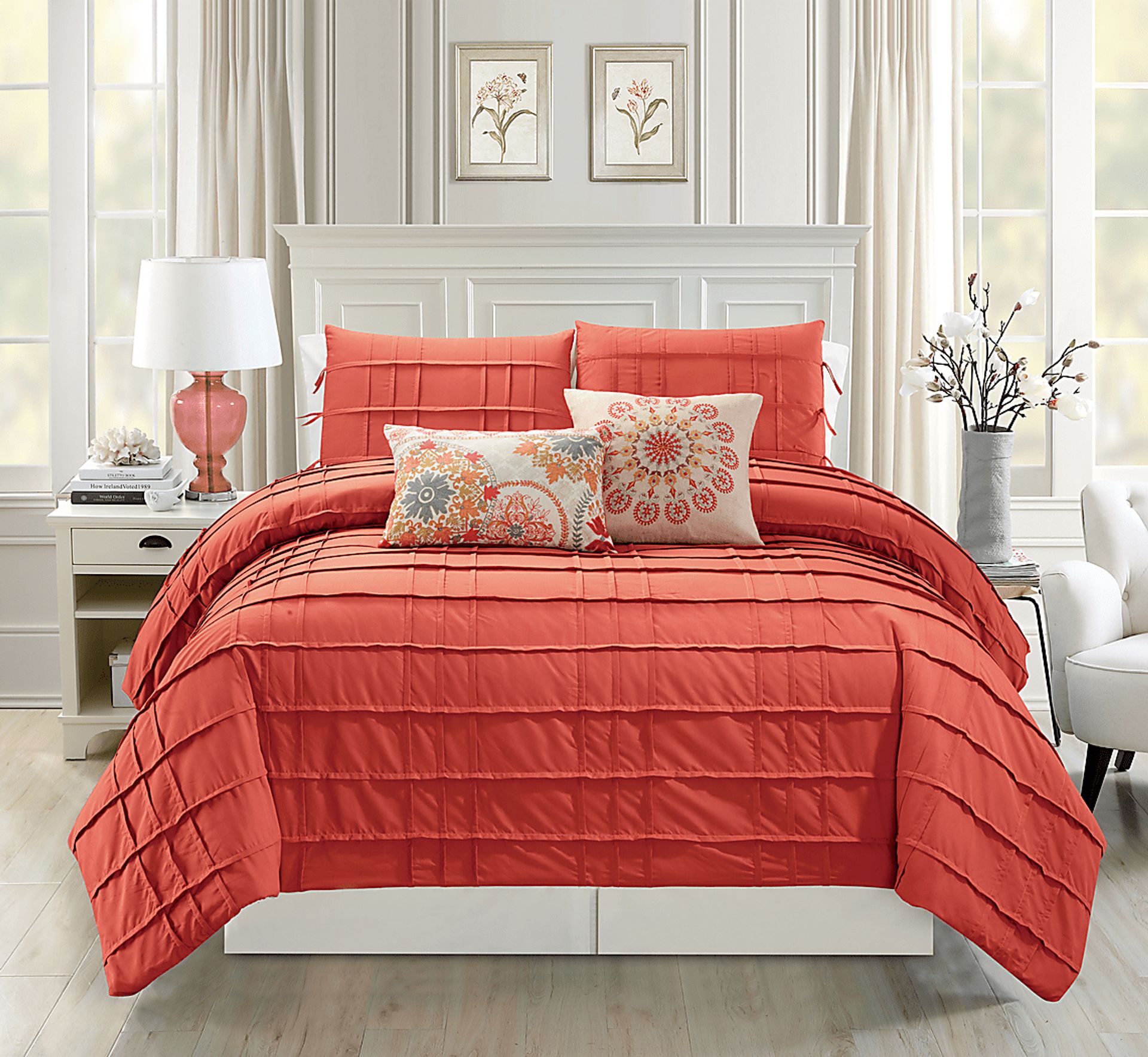 Nialla Orange 5 Pc Queen Comforter Set - Image 1
