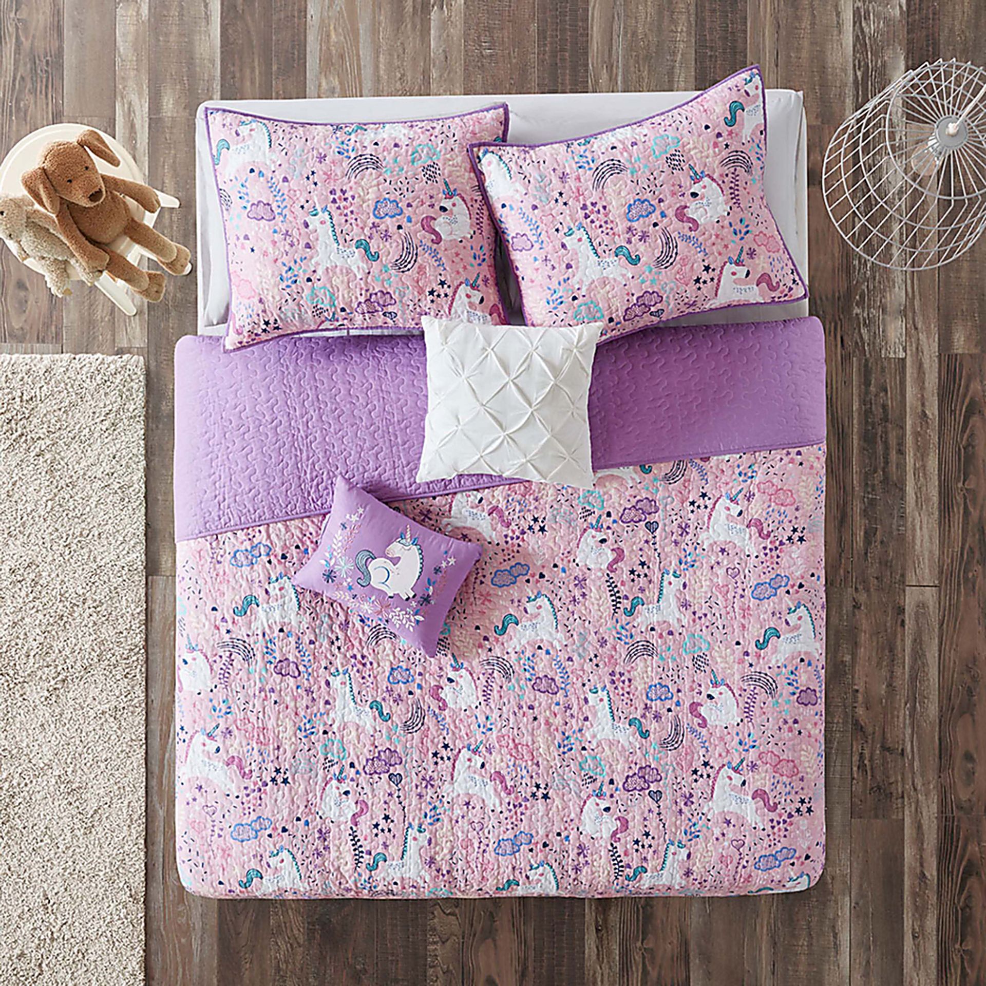 Nicor Pink Twin Quilt Set - Image 4
