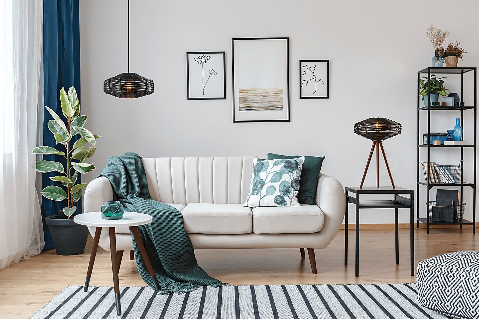 Nightgale Way Black Lamp - Image 5