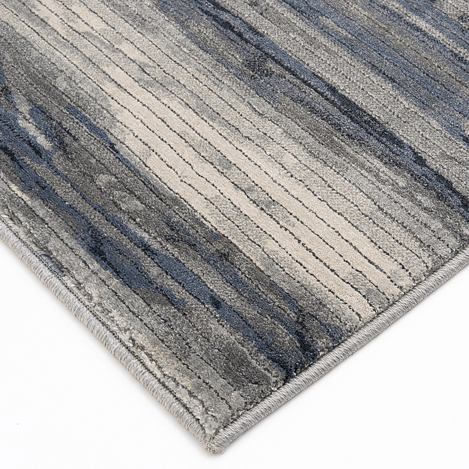 Nitefall Blue 5'3 x 7'7 Rug - Image 4