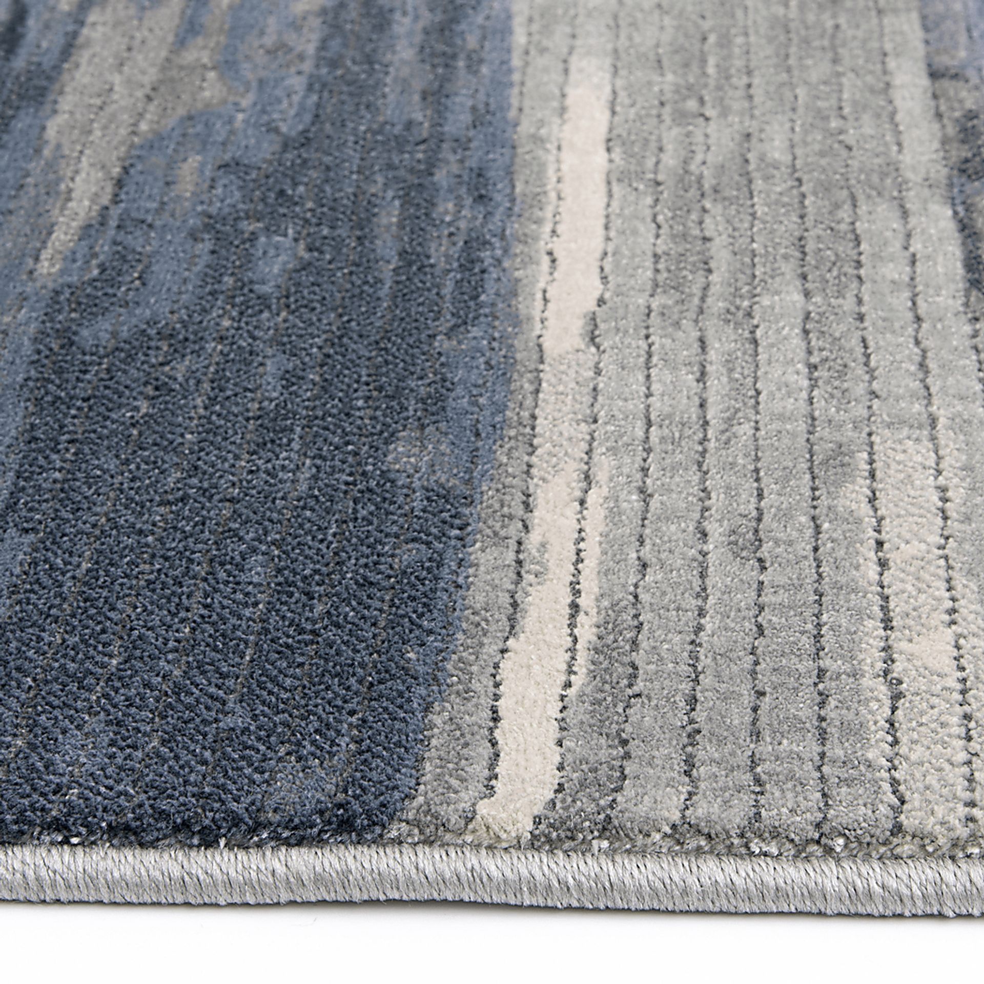 Nitefall Blue 7'10 x 10'10 Rug - Image 4