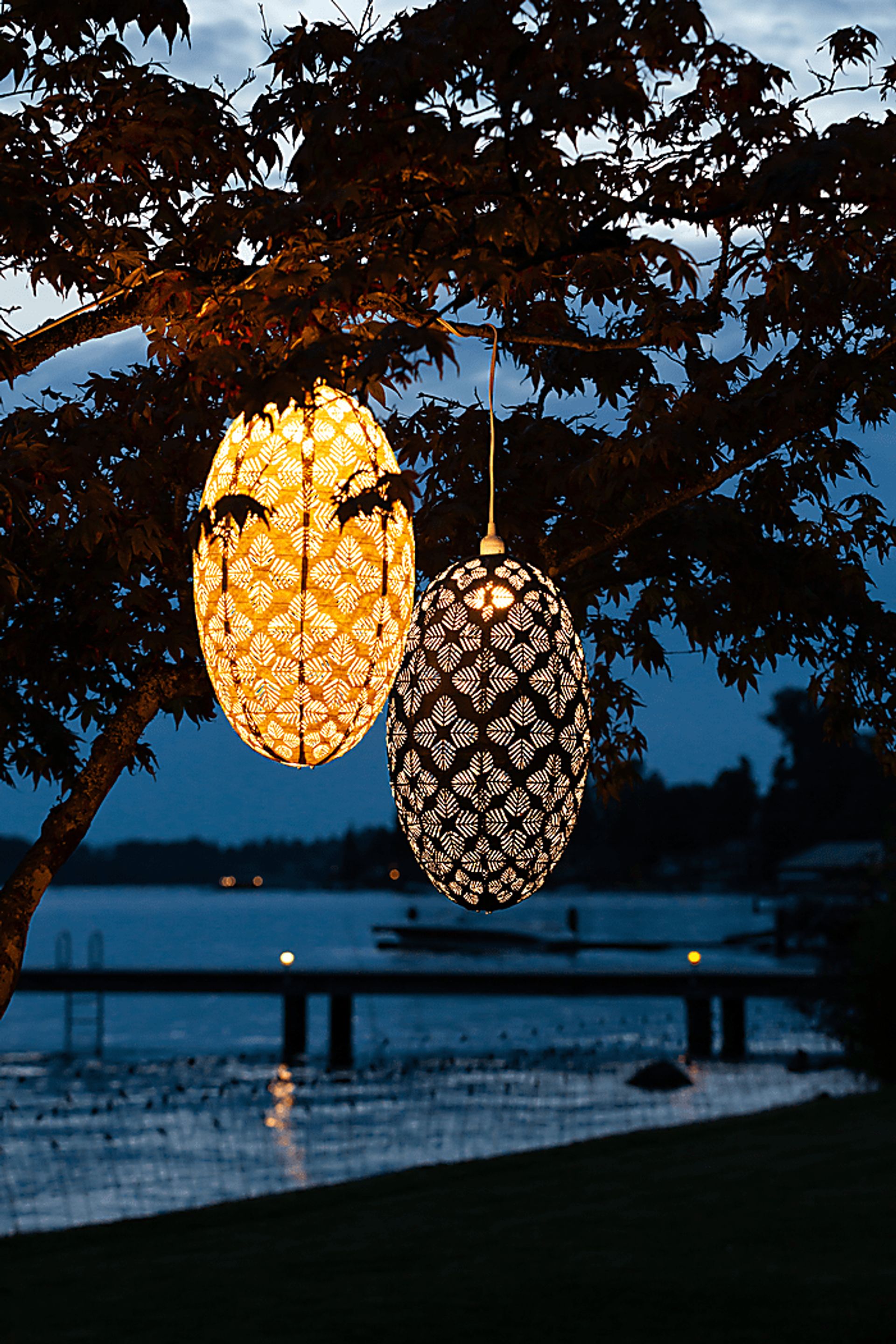Niylha Moor Outdoor Blue Lantern - Image 4