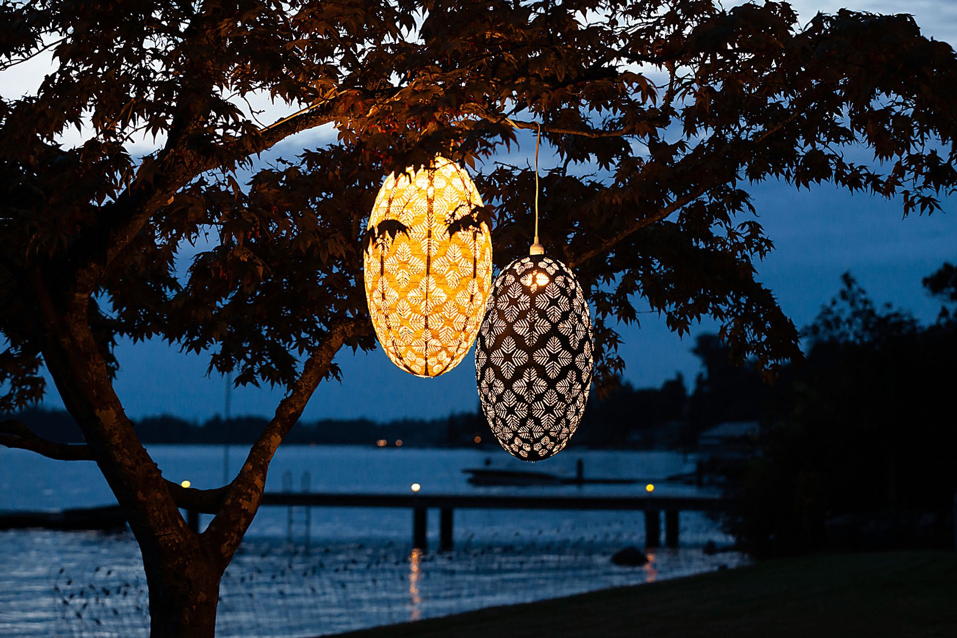 Niylha Moor Outdoor Blue Lantern - Image 6
