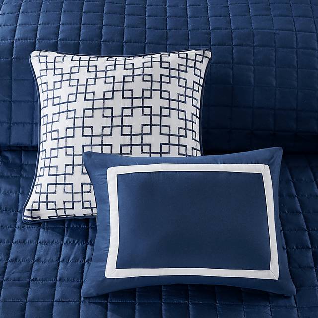 Noemy Navy 8 Pc Queen Coverlet Set - Thumbnail - Image 16