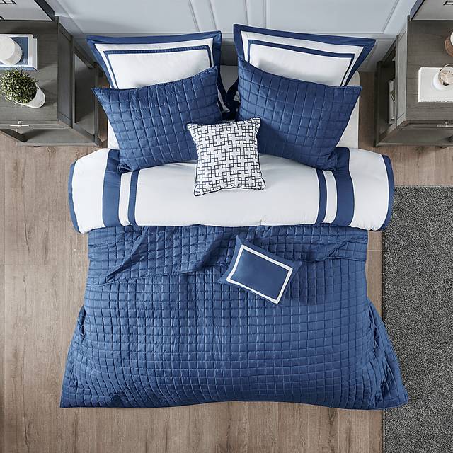 Noemy Navy 8 Pc Queen Coverlet Set - Thumbnail - Image 6