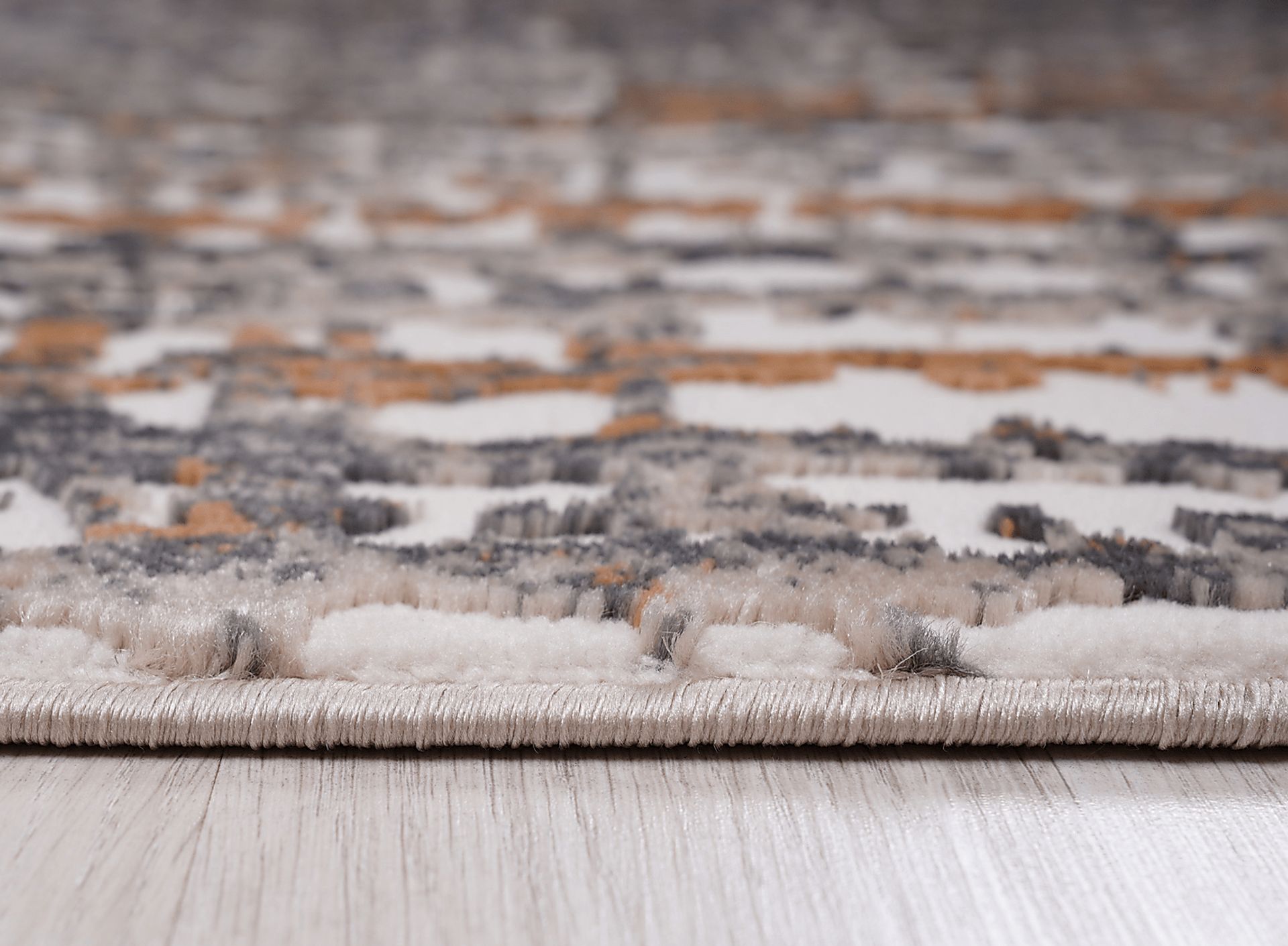 Nolesgate Beige 5'3 x 7'6 Rug - Image 3