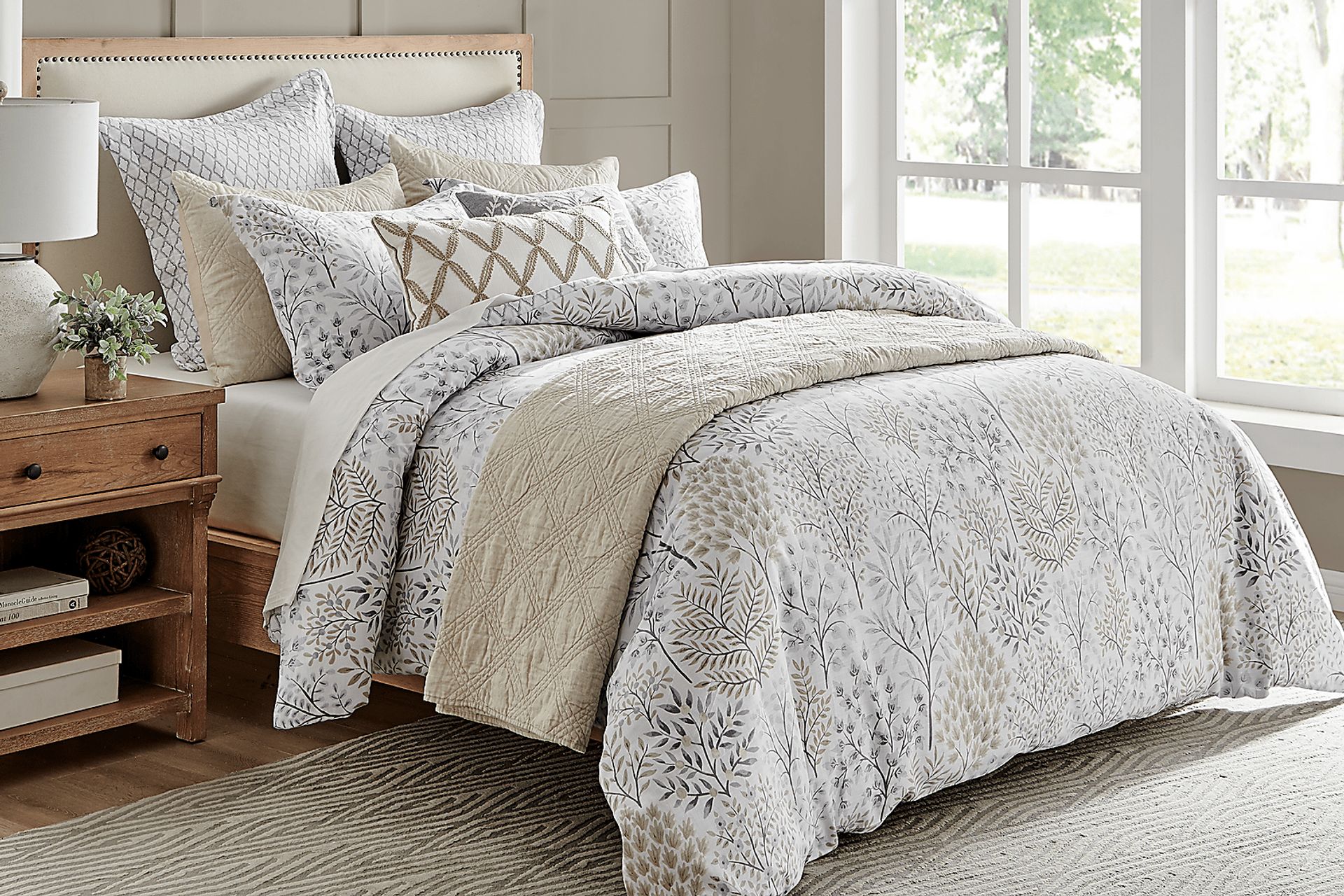 Nomalu Cream 2 Pc Twin/Twin XL Comforter Set - Image 2
