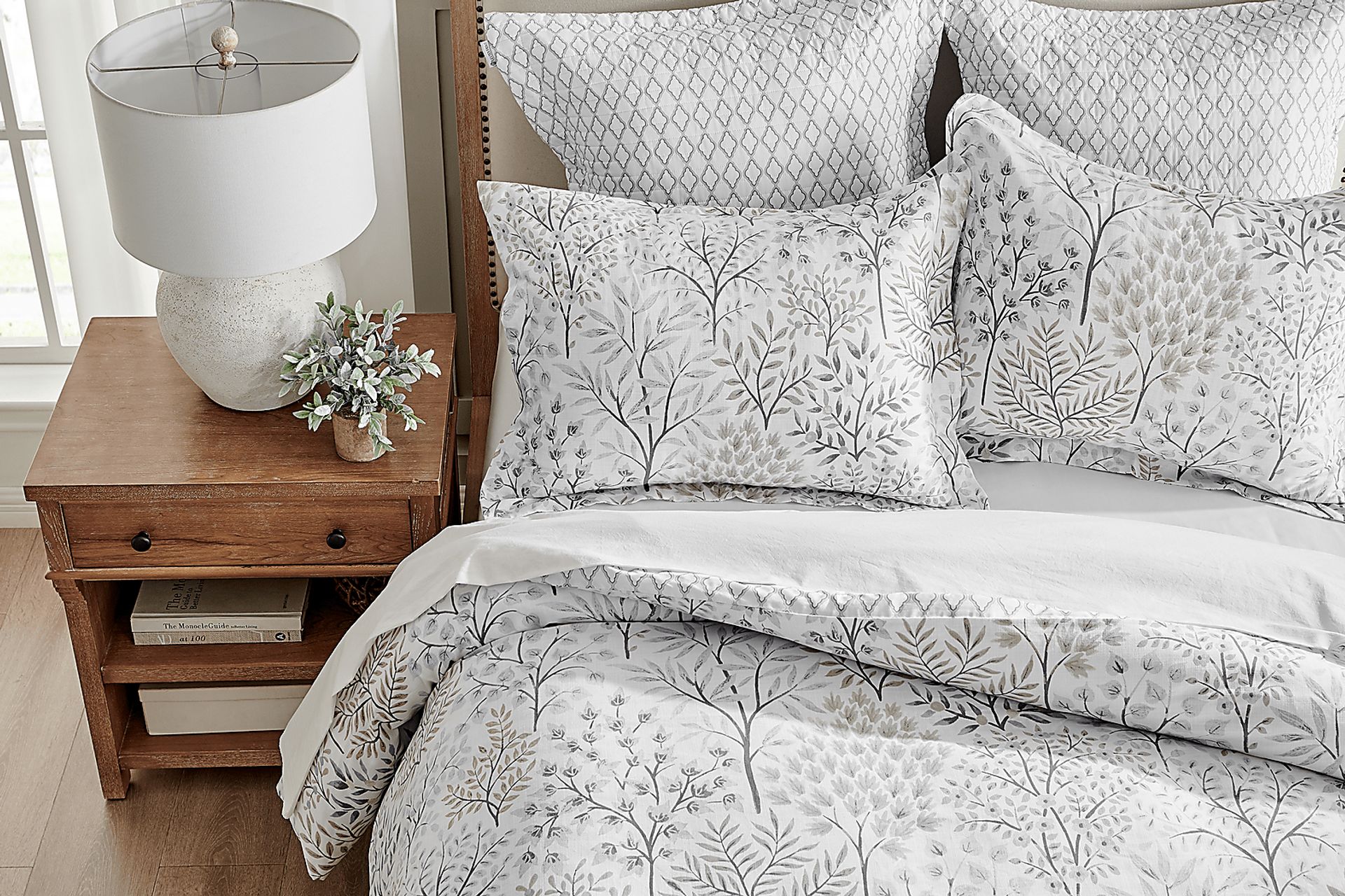Nomalu Cream 3 Pc Full/Queen Duvet Cover Set - Image 4