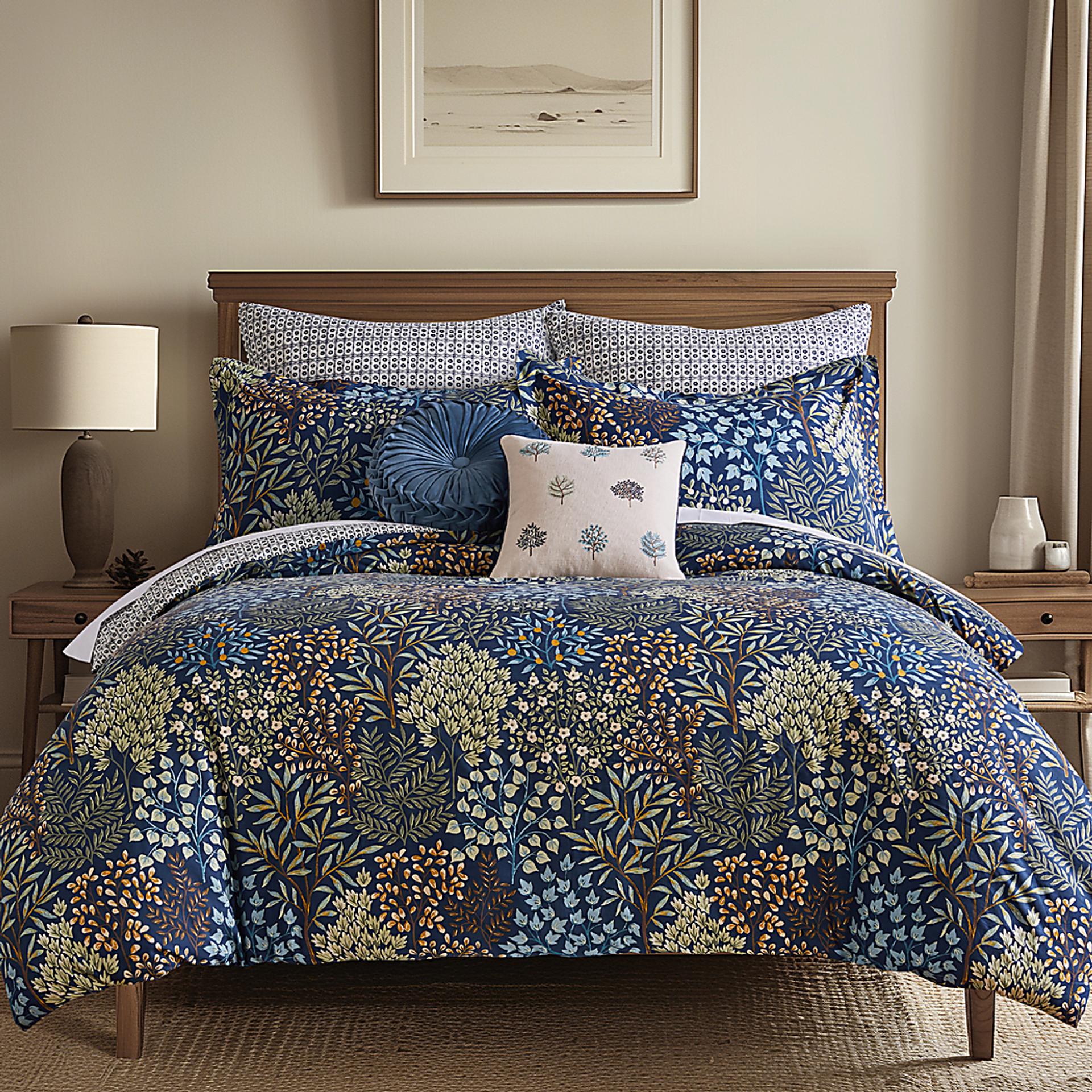 Nomalu Navy 3 Pc Full/Queen Duvet Cover Set