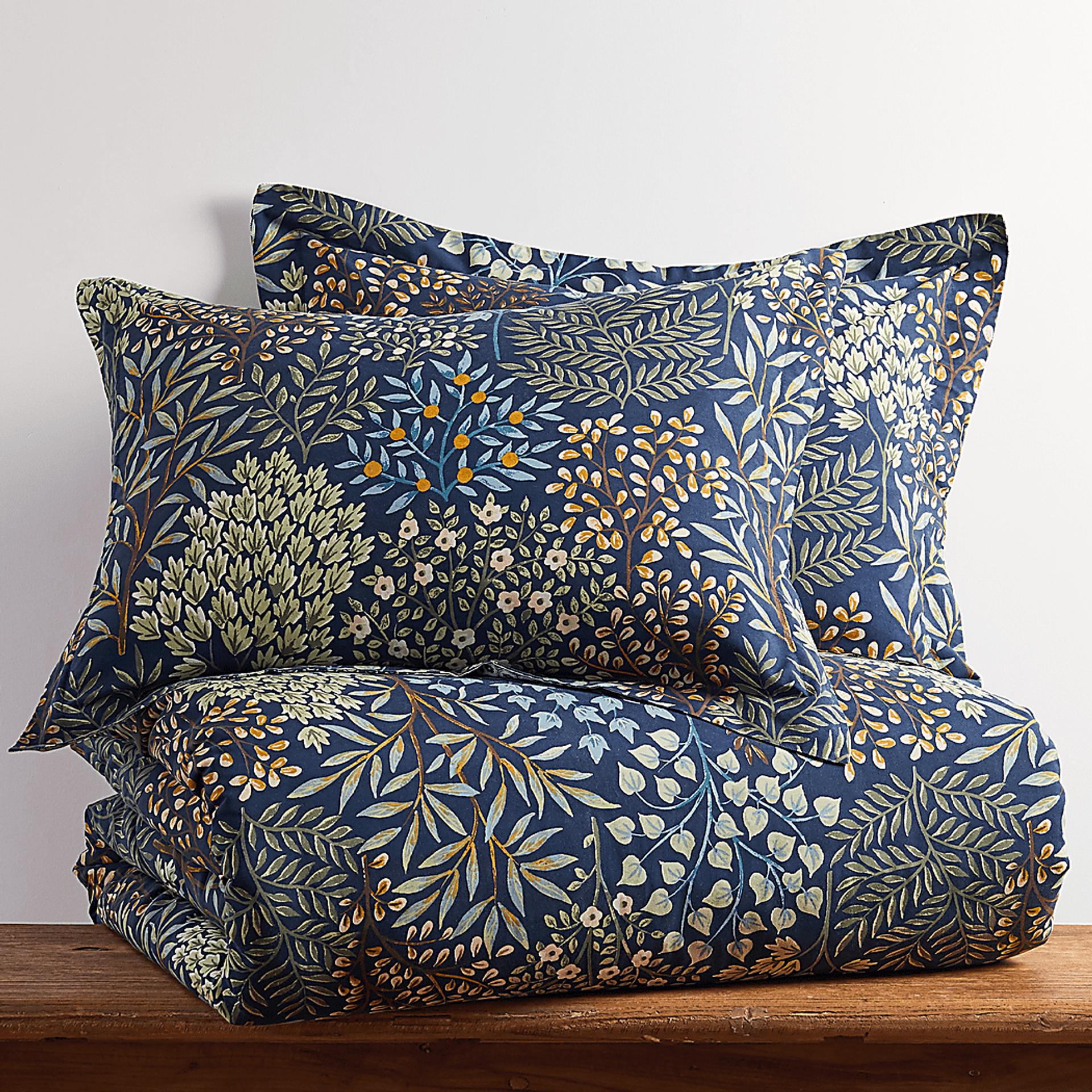 Nomalu Navy 3 Pc King Comforter Set