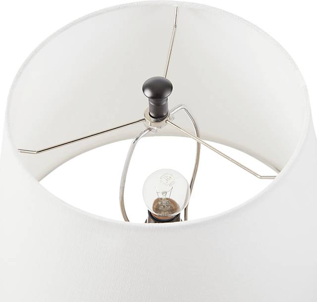 Normandy Estates Black Lamp - Thumbnail - Image 5