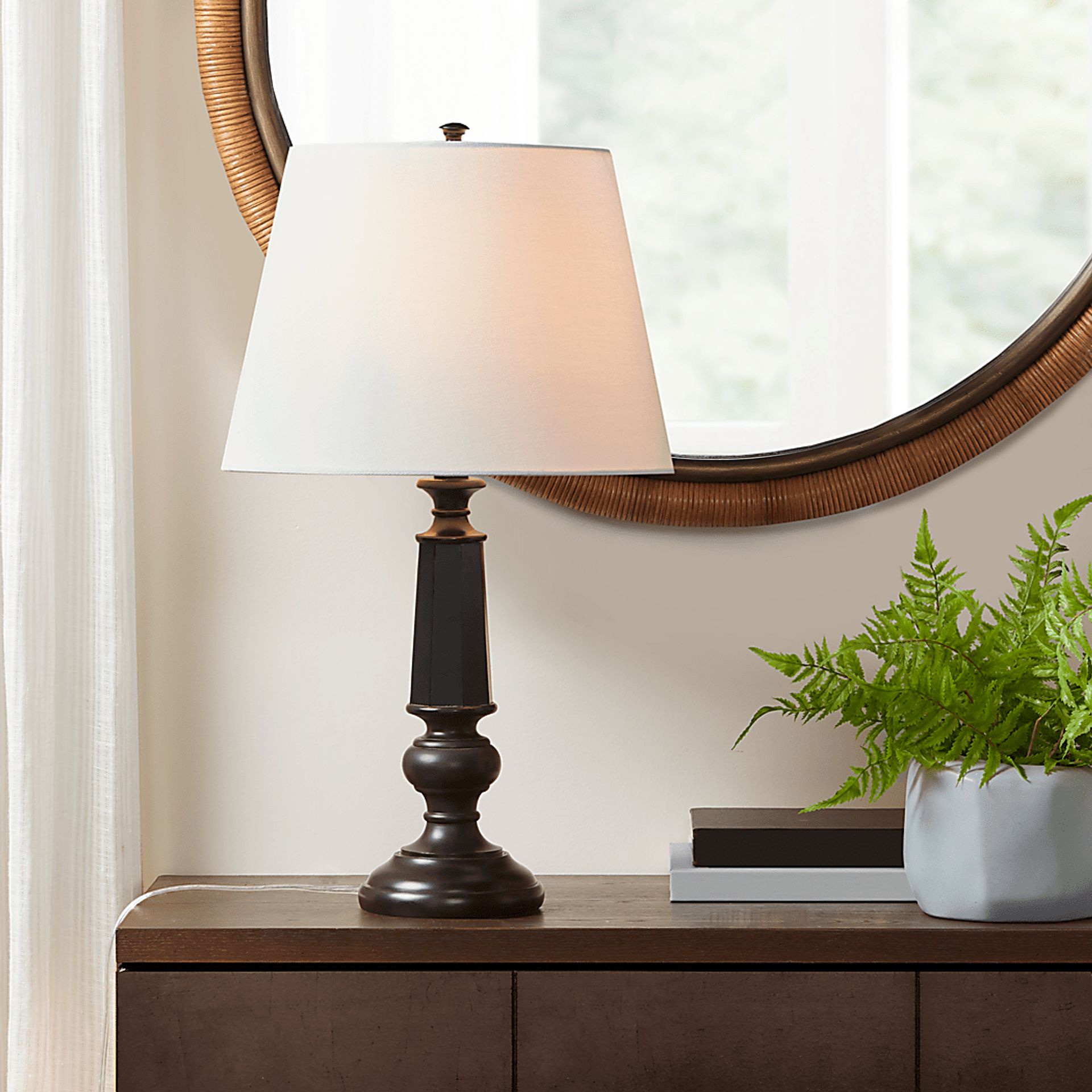 Normandy Estates Black Lamp - Image 8