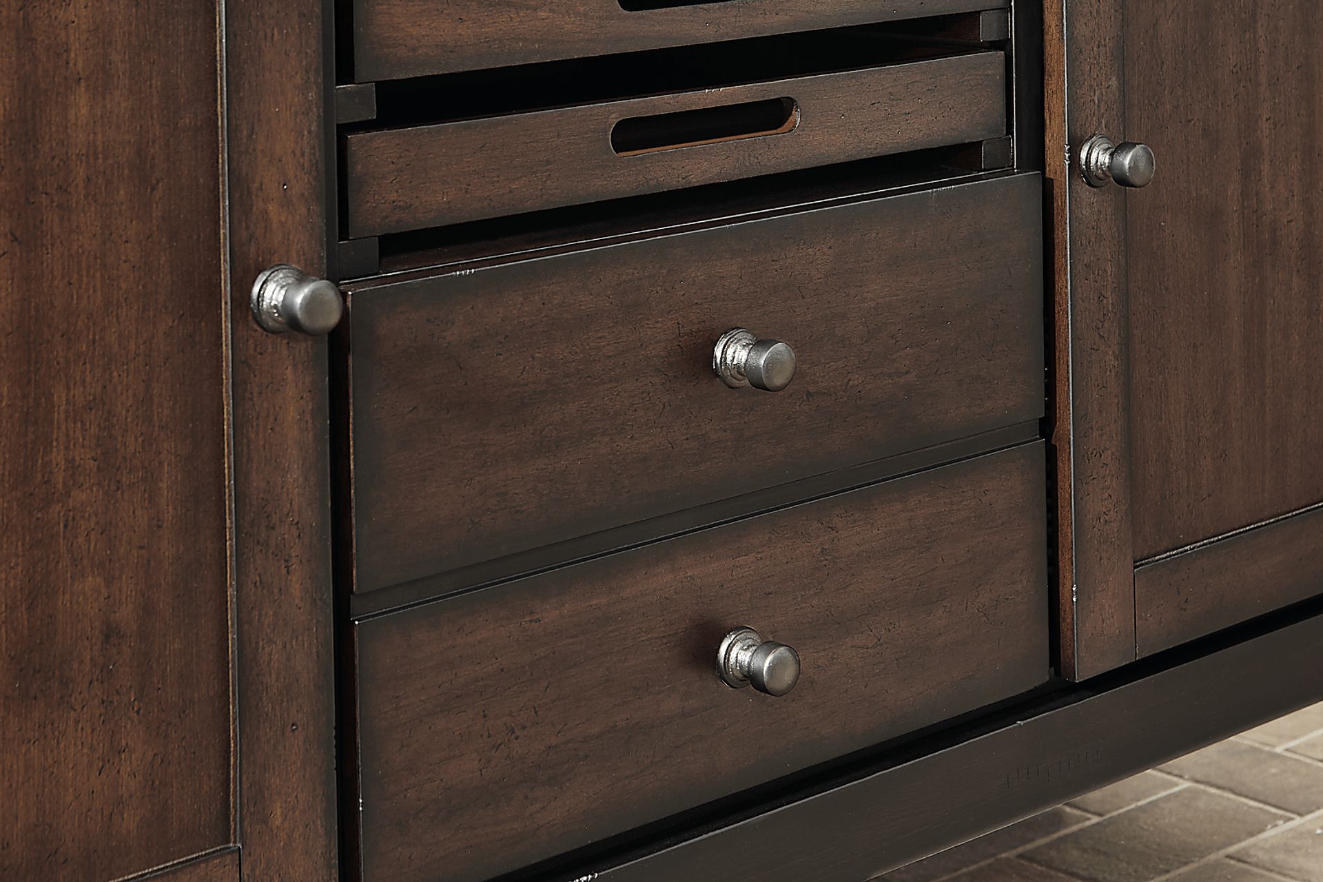 Northbrook Brown Cherry Finish Server - Image 8