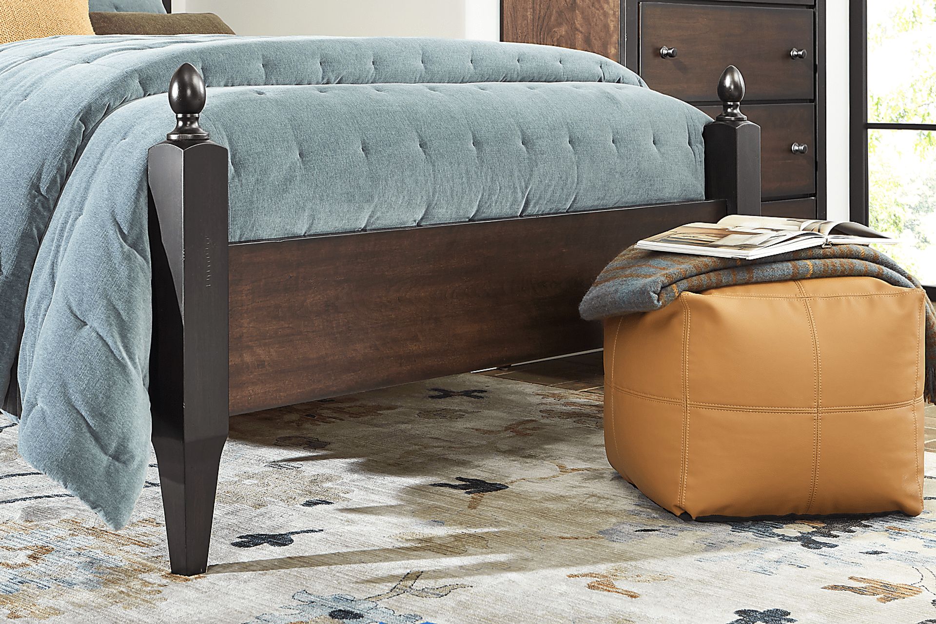 Northbrook Brown Cherry 5 Pc King Poster Bedroom - Image 4