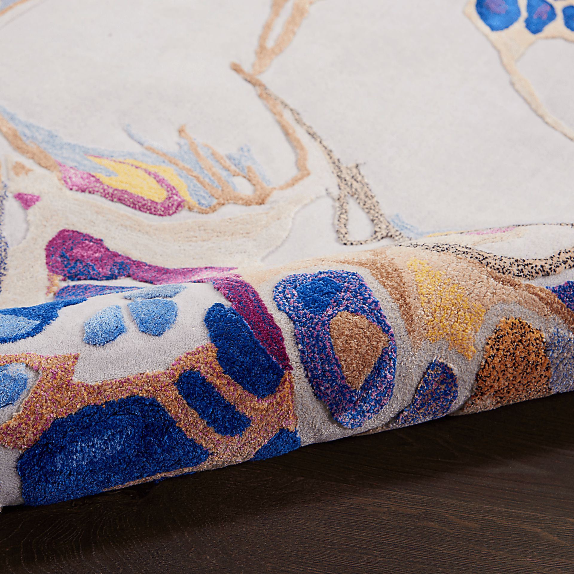 Nova Splash Multi 3'9 x 5'9 Rug - Image 3