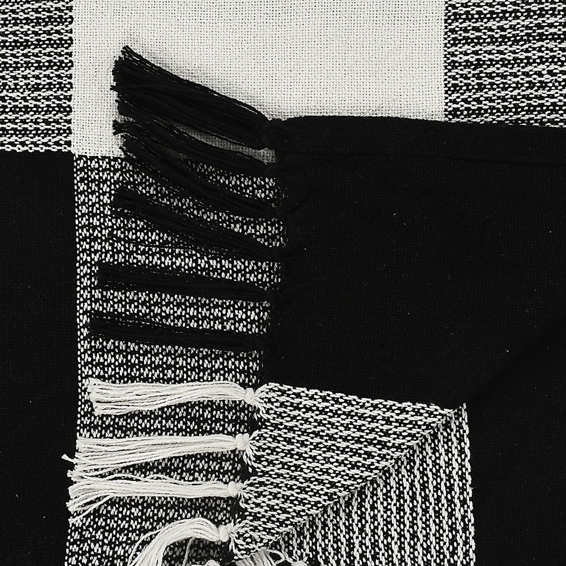 Novajoy Black Throw Blanket - Image 6
