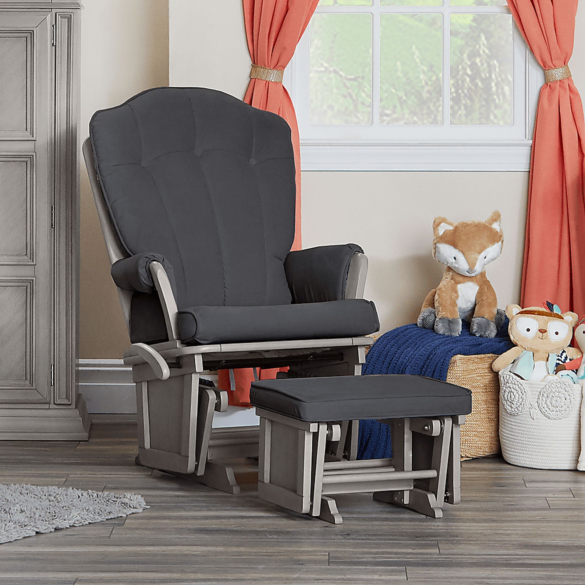 Gray glider nursery hotsell