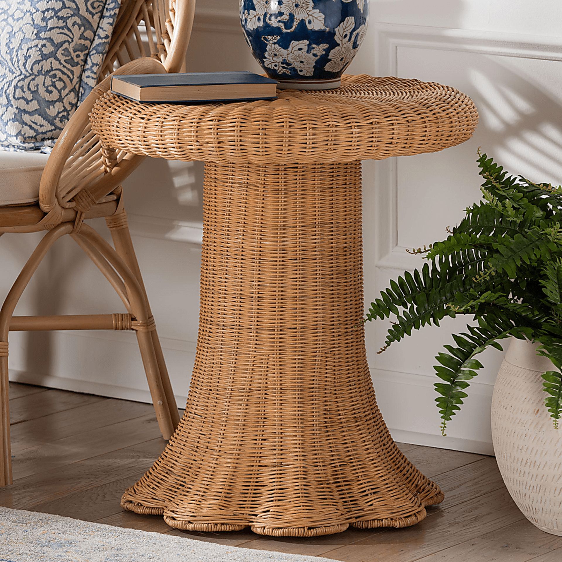 Oakan Brown End Table - Image 2