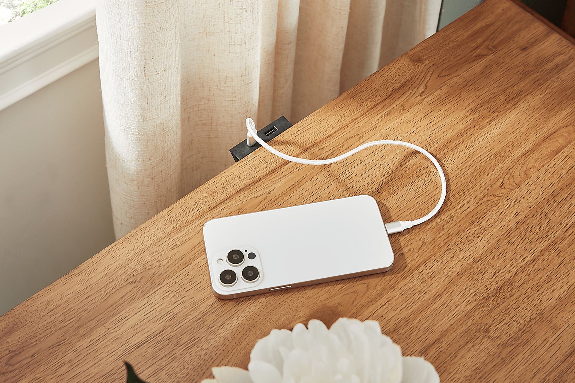 Oaklin Ridge Brown 7 Pc King Panel Bedroom - Image 14