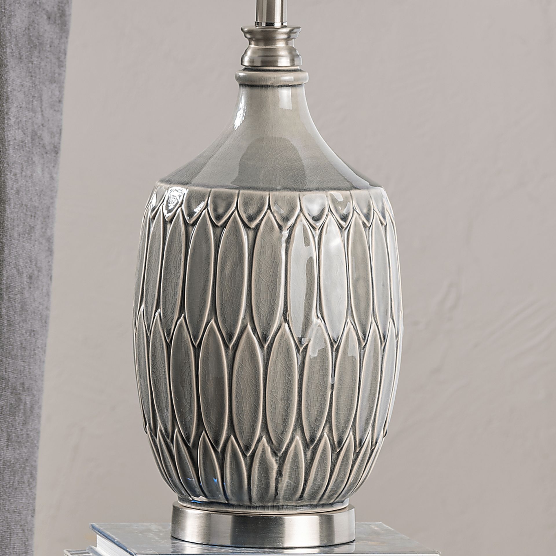 Oakridge Bay Gray Lamp - Image 3