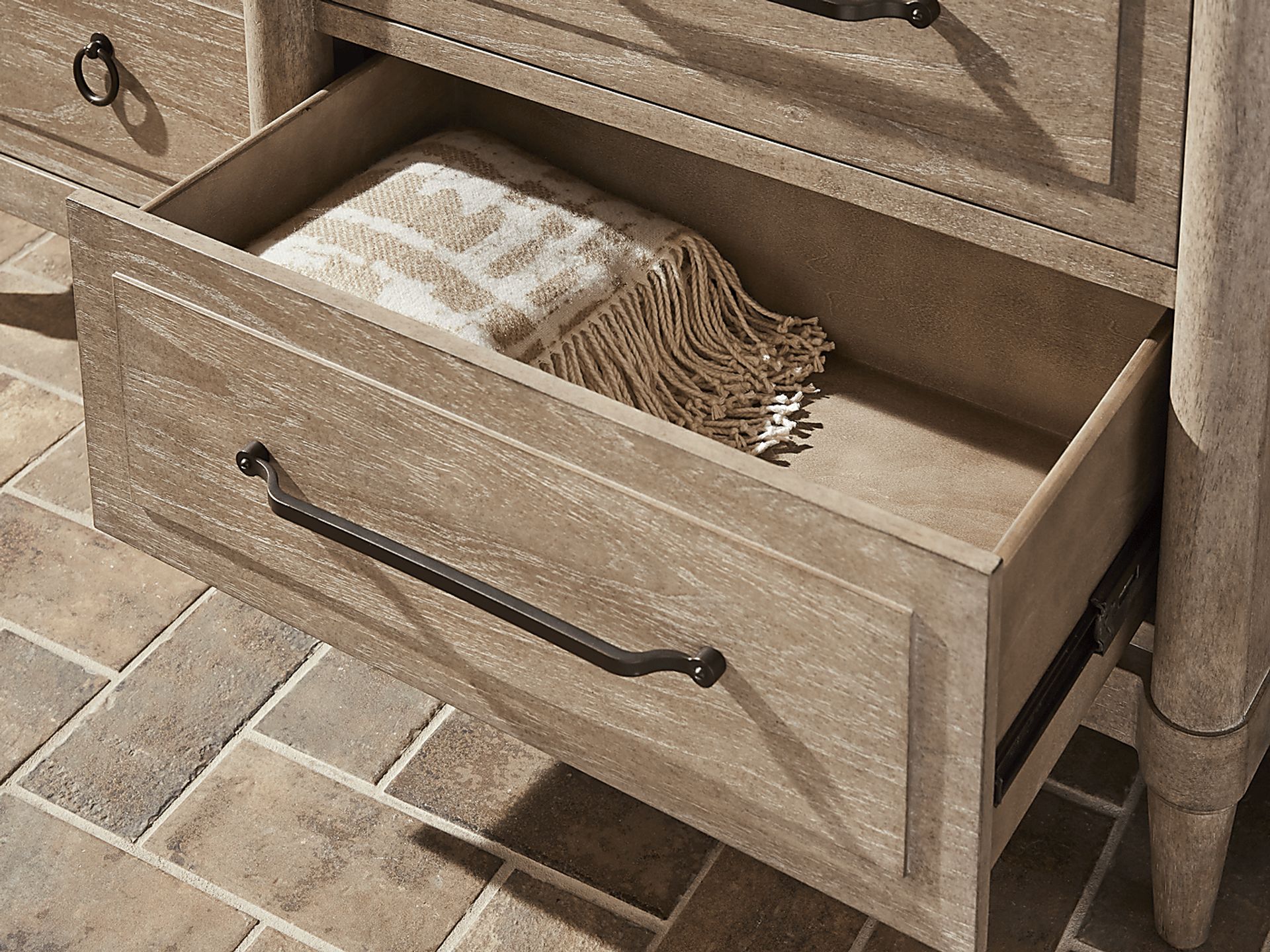 Oakwood Terrace Tan Dresser - Image 5