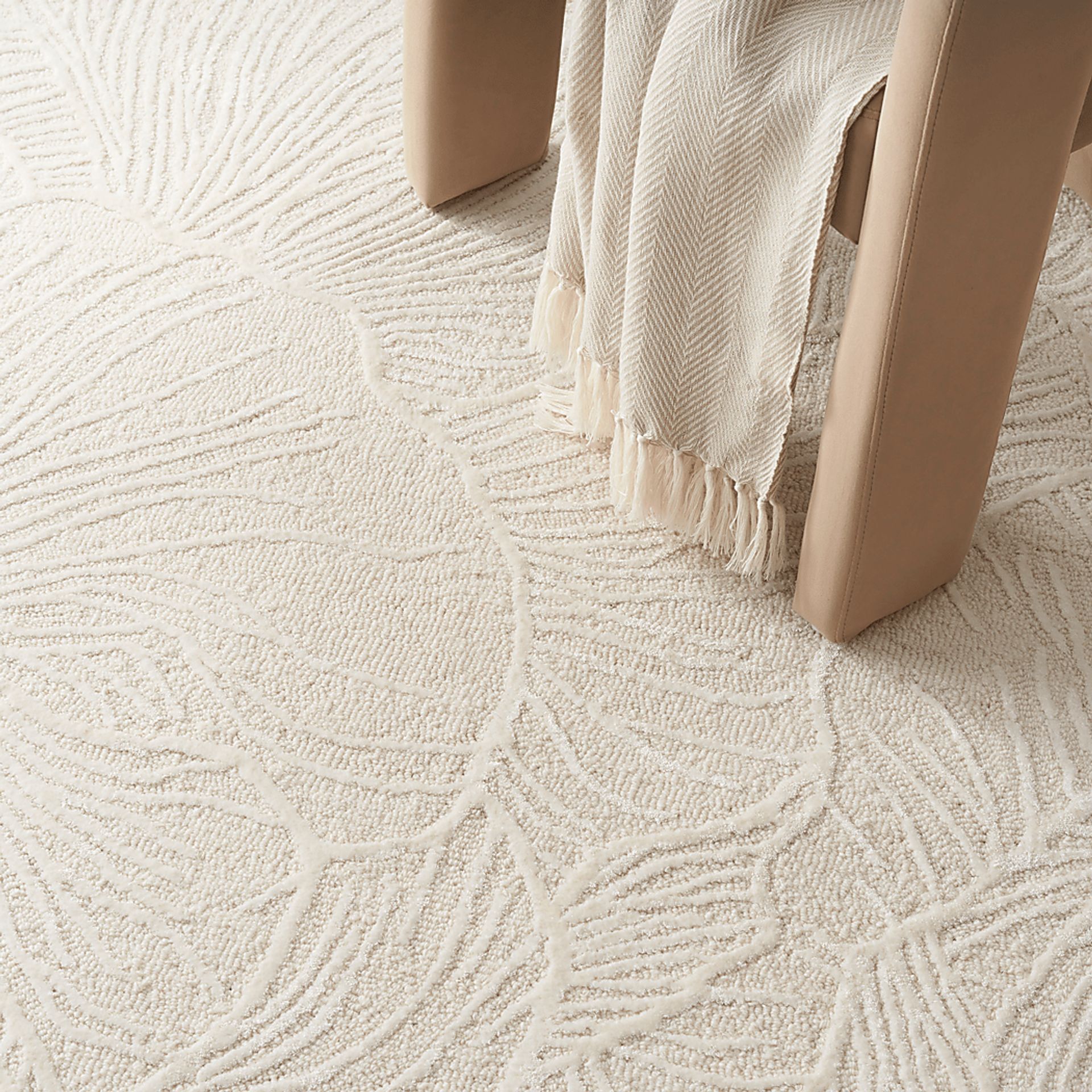 OCEANIC IVORY 3'9 x 5'9 RUG - Image 6