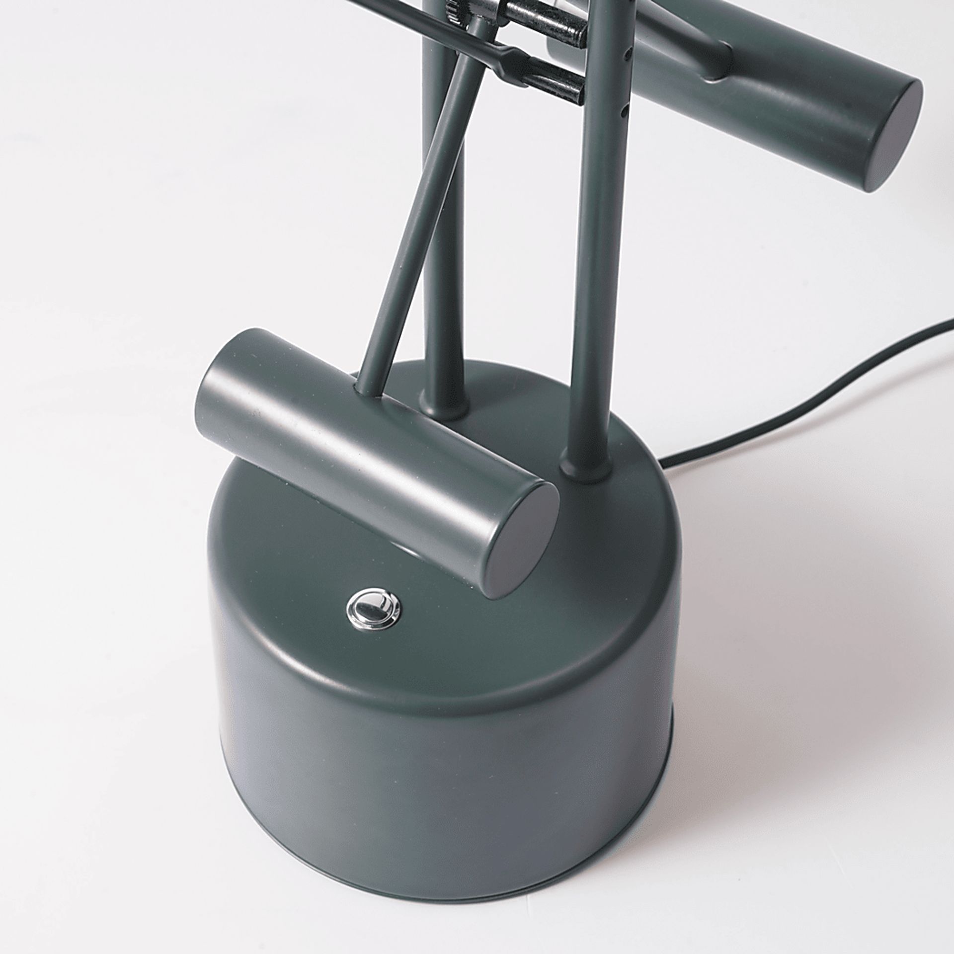 Oconee Summit Green Lamp - Image 3