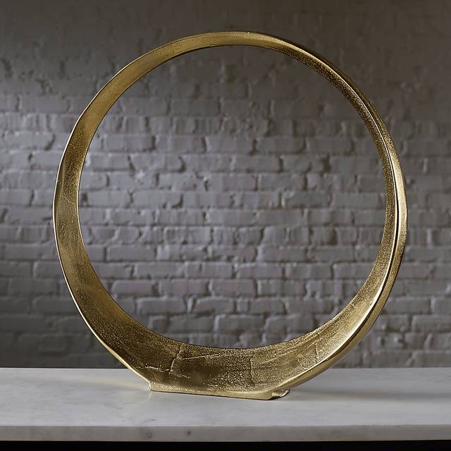 Ogallah Gold Sculpture - Thumbnail - Image 2