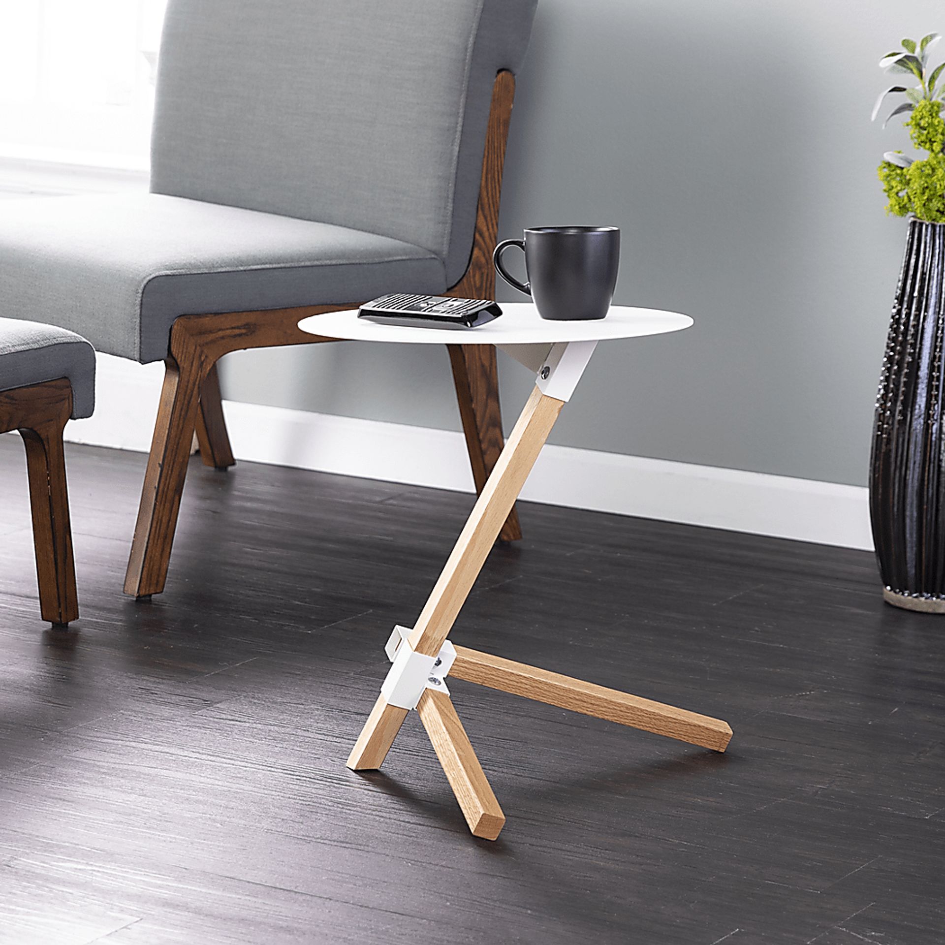 Olivewood White Accent Table - Image 2