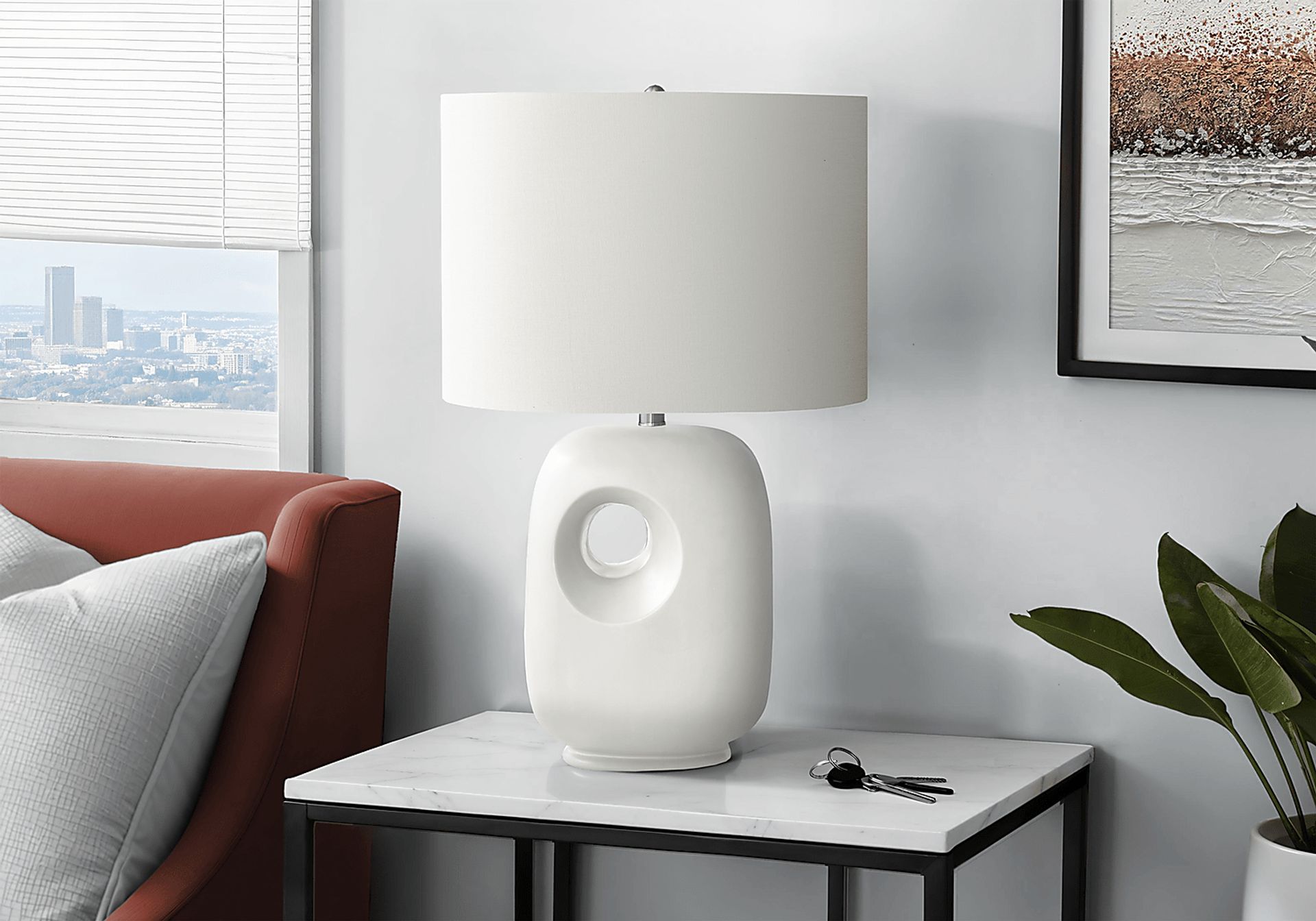 Omaha Reef White Lamp - Image 3