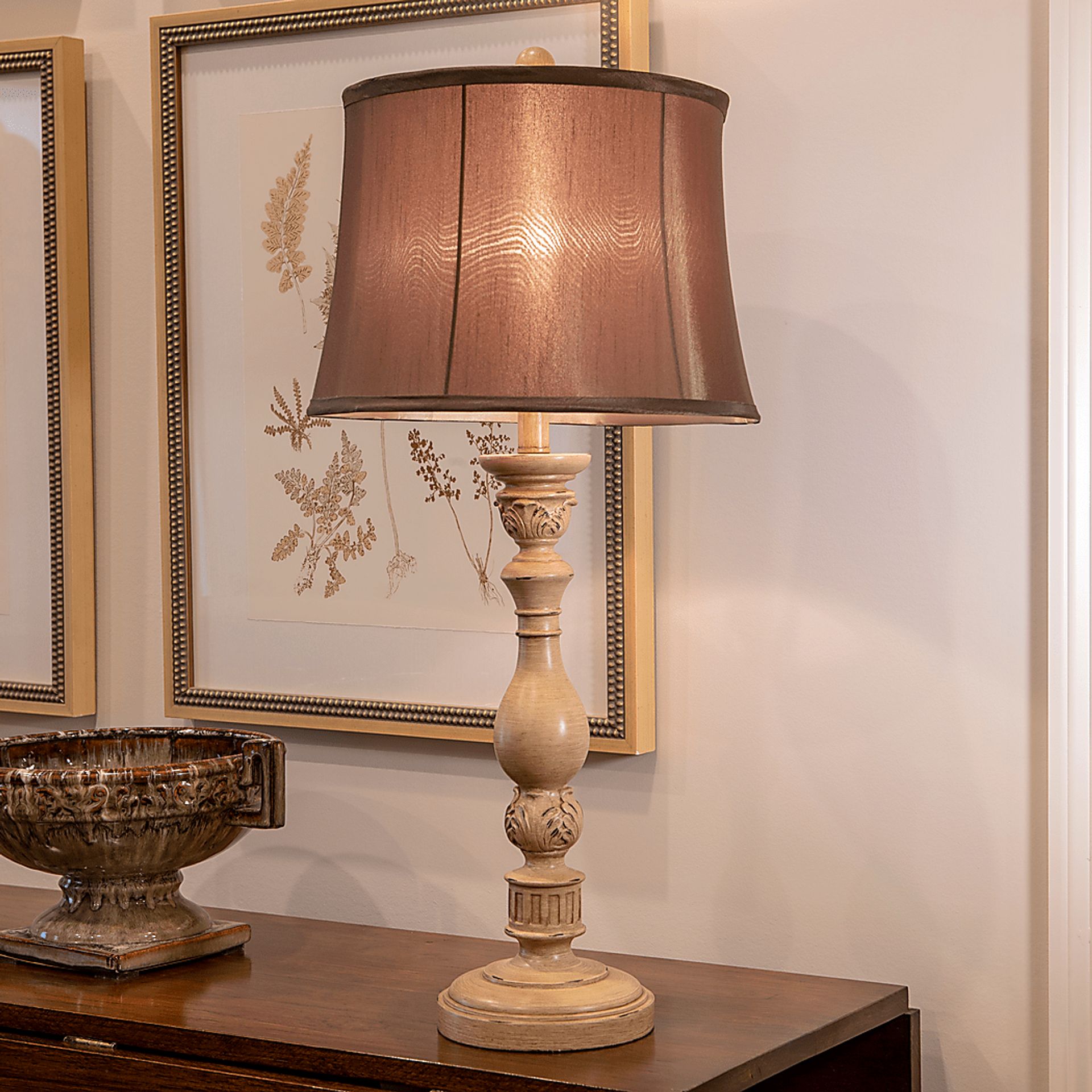 Omalee Ivory Lamp - Image 7